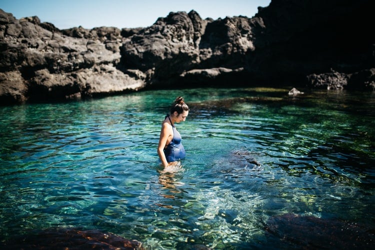 Photo de grossesse au bassin de la caverne